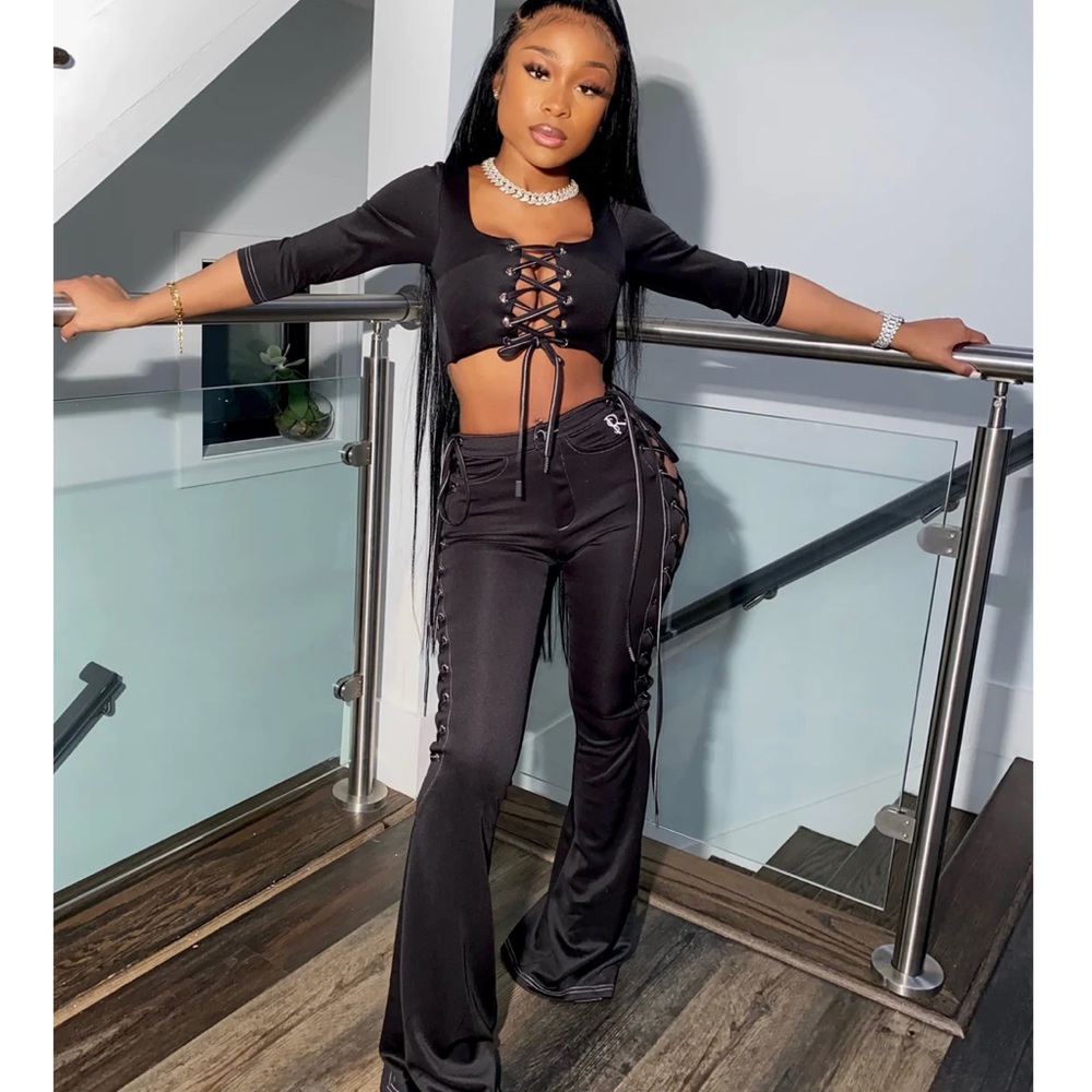 Gsuwoo So Real “No Strings Attached” Set - image 3